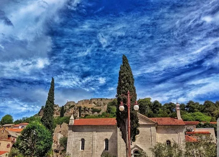 Eximia Novigrad Villa *