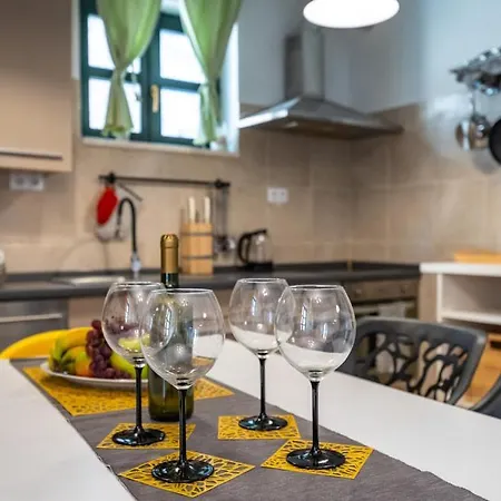 Eximia Novigrad * Novigrad (Dalmatia)